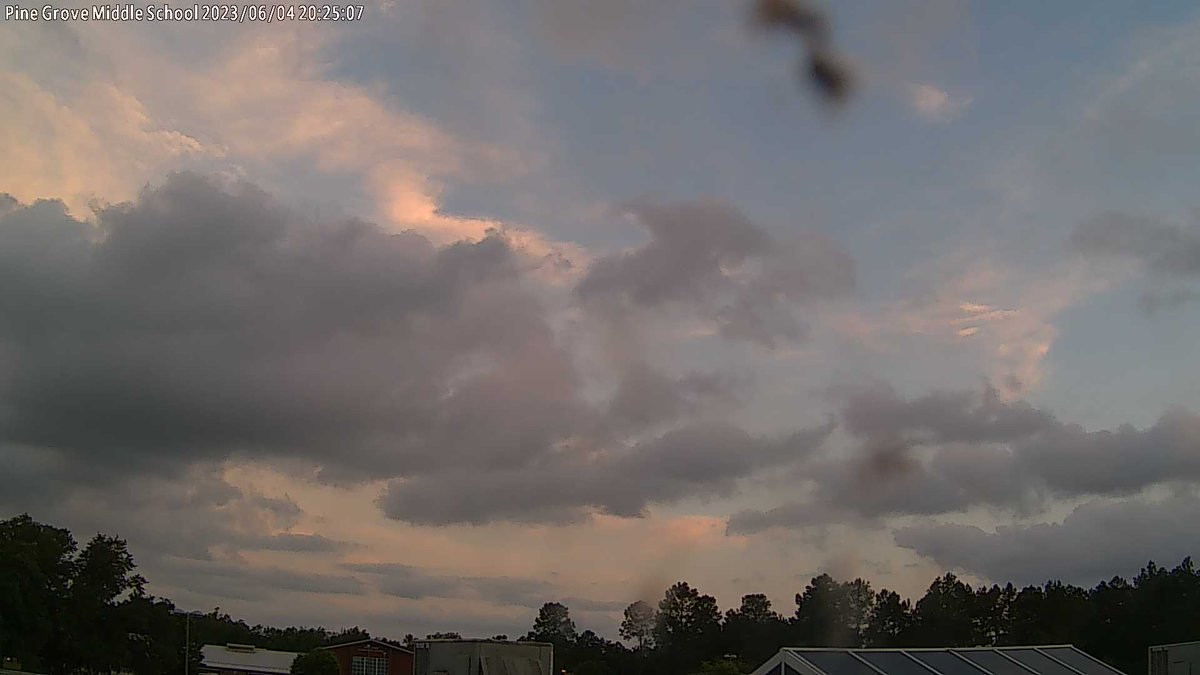 Pine Grove Middle School at sunset and it's 77.3 F.