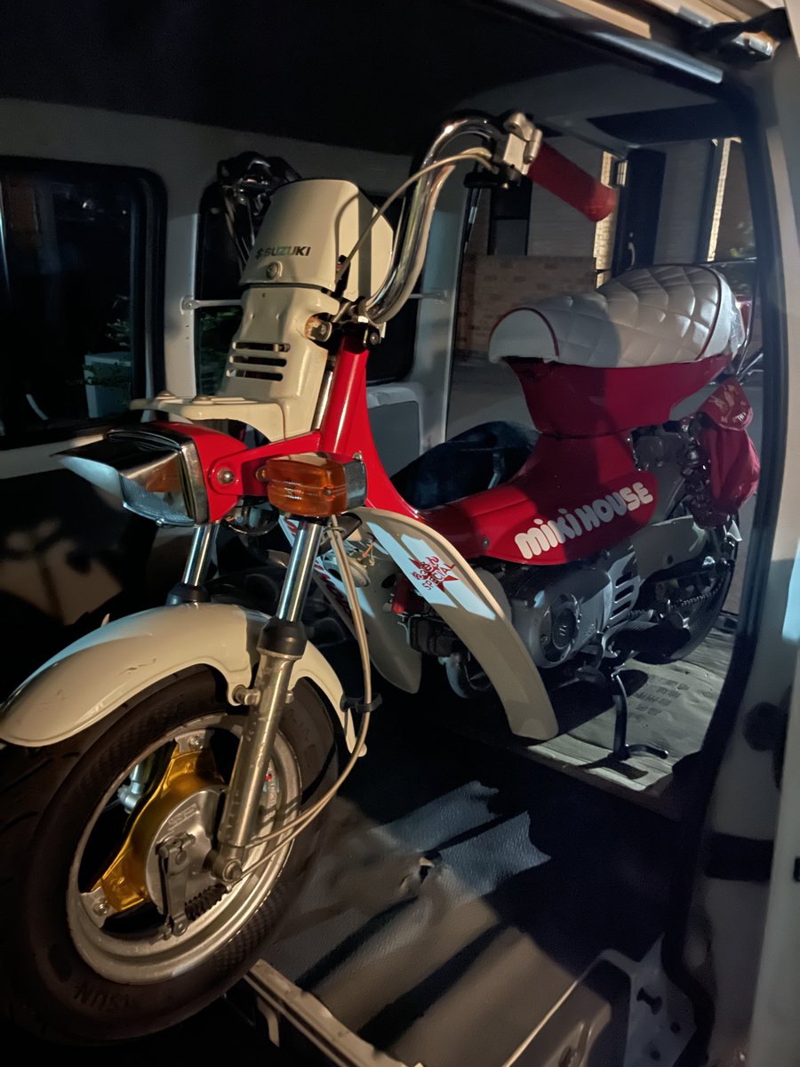 asuto8317's tweet photo. 新しいおもちゃを手に入れた。
程度良すぎて乗るん勿体無い https://t.co/CFrBisK3K1