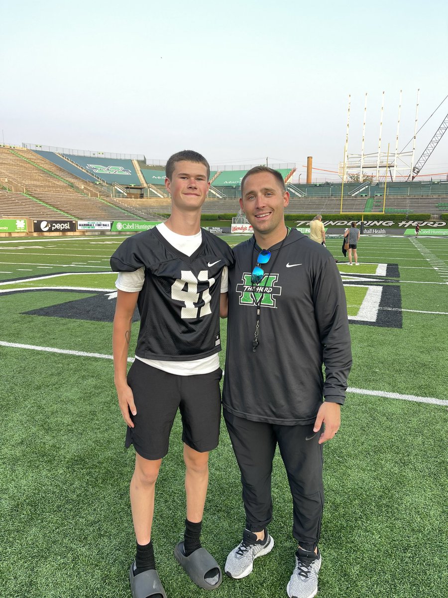 RecruitTheRiver's tweet photo. @maddoxcole0 going to be a big season for this kid! If he isn’t on your radar, you better get him on it! @CoachJGalante @HerdFB thanks for having Maddox down!
#MarshallUniversity #NitroWildcats https://t.co/9Y1zJ16rsm