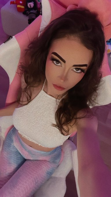 My brain is on fire. 🔥 https://t.co/31X9tW20JL