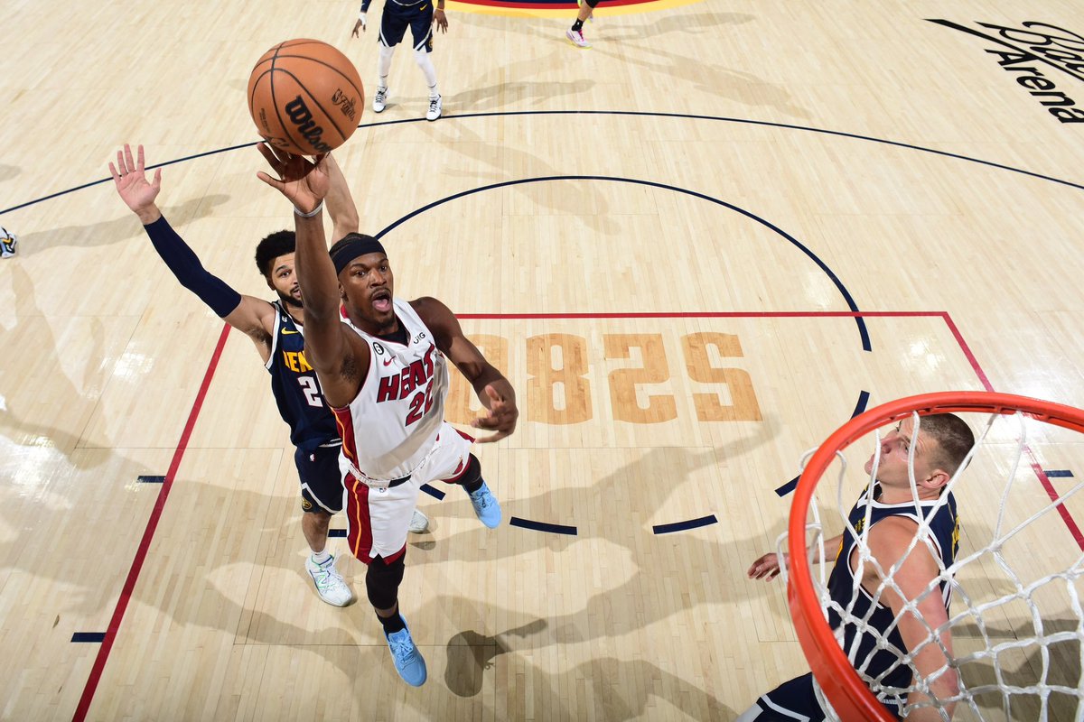 Ranveer Singh tweet media