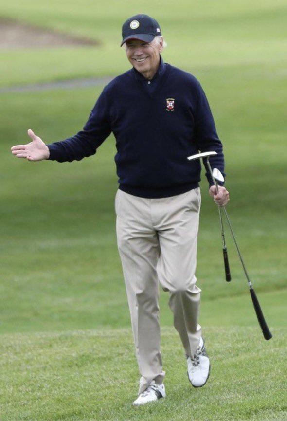 BlueWaveRebel's tweet image. Who would you rather vote for?