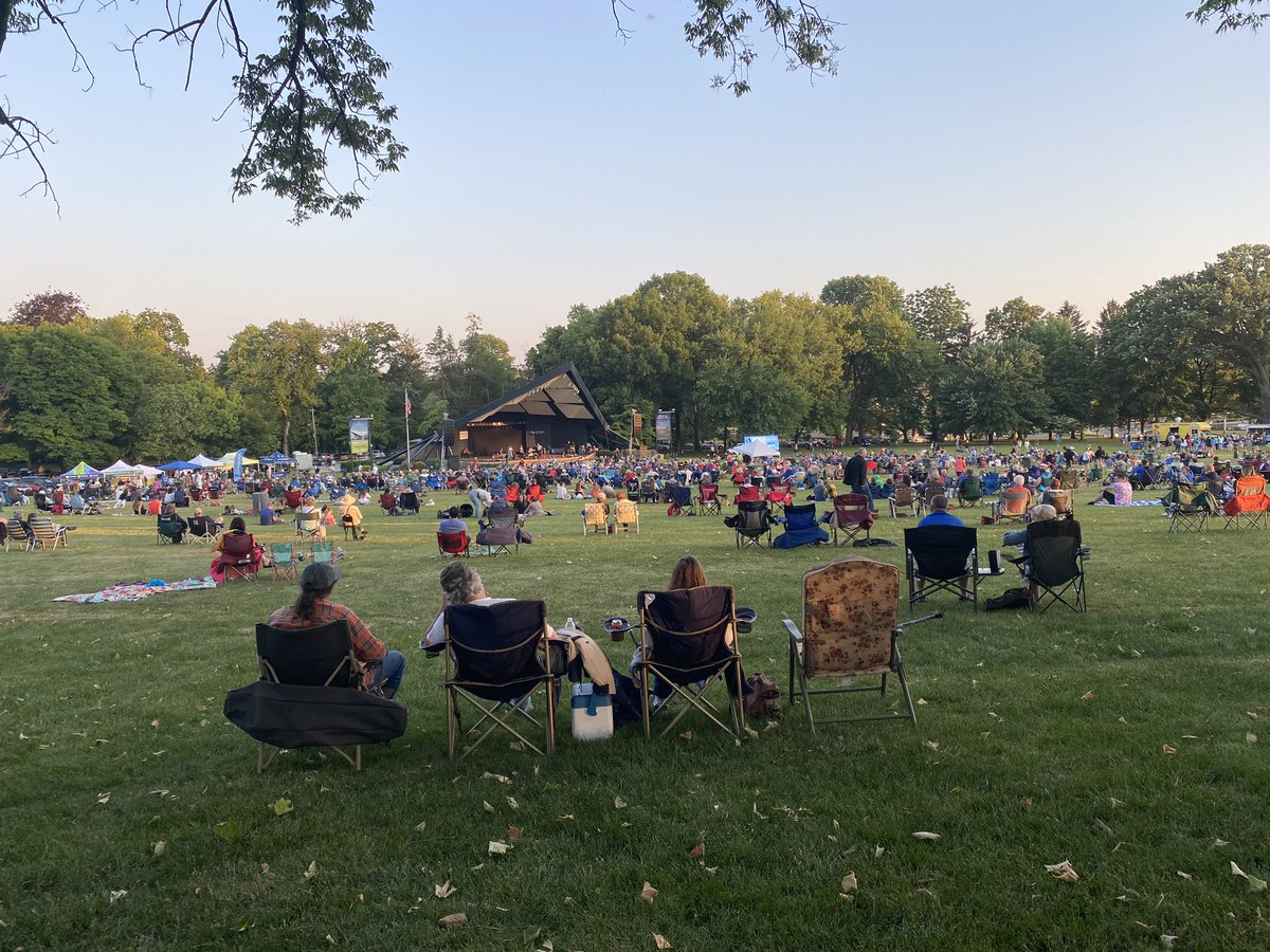 MWrightLNP's tweet photo. Jay Ungar & Molly Mason's Swingology opens the Long’s Park Amphitheater Foundation Summer Music Series in #LancasterPA. #LongsPark #LongsParkSummerMusicSeries #Concert https://t.co/Q4W7pw5jmU