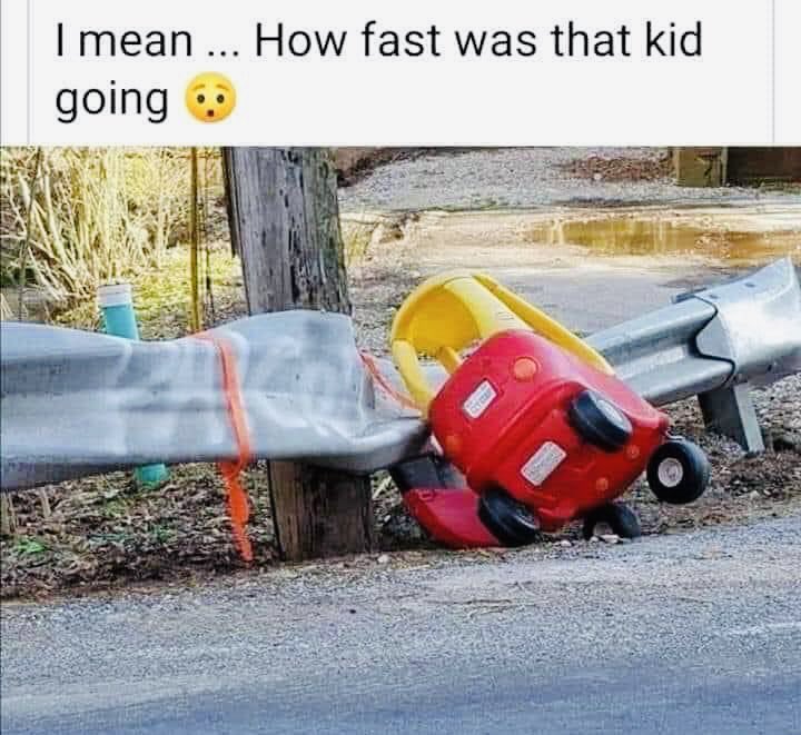 This is the reason why car insurance for new drivers is so high.. 🤣🤣🤣

#RiskyDrivers 🚗 
#laugh #lol #funny