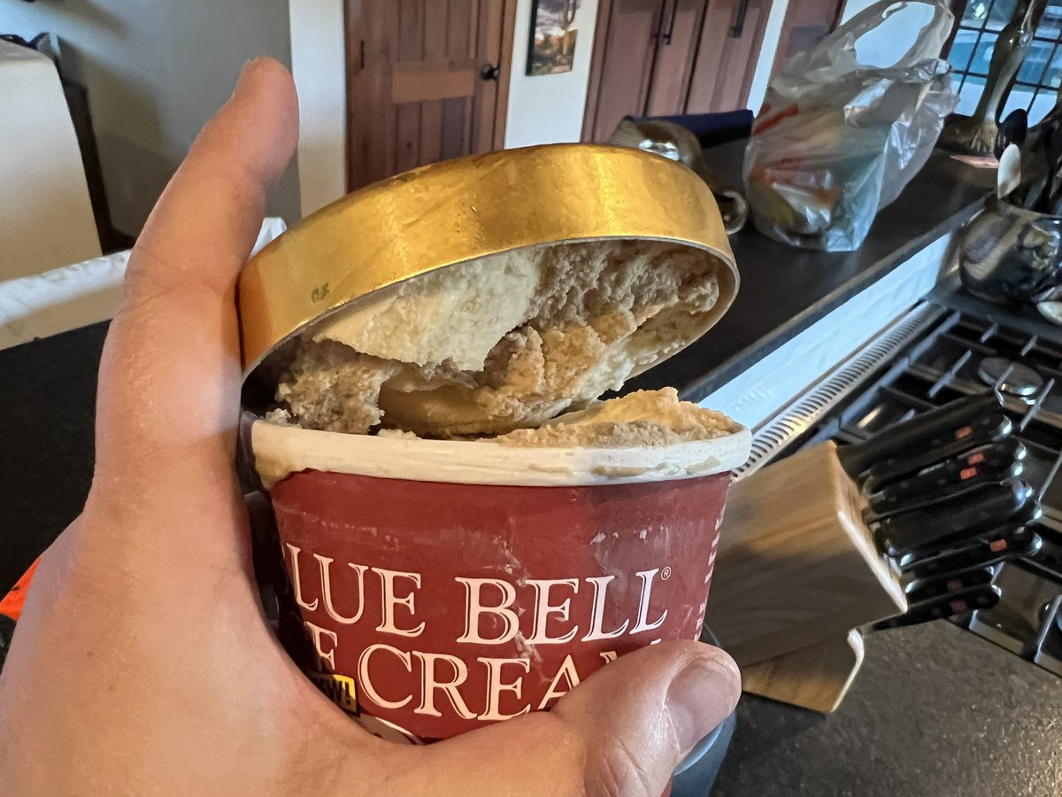 @ILoveBlueBell Dr Pepper Float is delishious but I think it caught a case of the bends traveling from Brenham to Albuquerque and gaining 5000 ft!