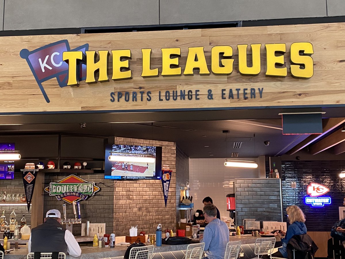 nlbmprez's tweet photo. Next time you’re flying in or out of @Fly_KansasCity, be sure to stop in THE LEAGUES Sports Lounge &amp; Eatery. The Negro Leagues themed sports bar is in the B terminal near @SouthwestAir. A portion of sales benefit the @NLBMuseumKC through our partnership with @GroupOhm! @fox4kc https://t.co/Se9G5B4U52