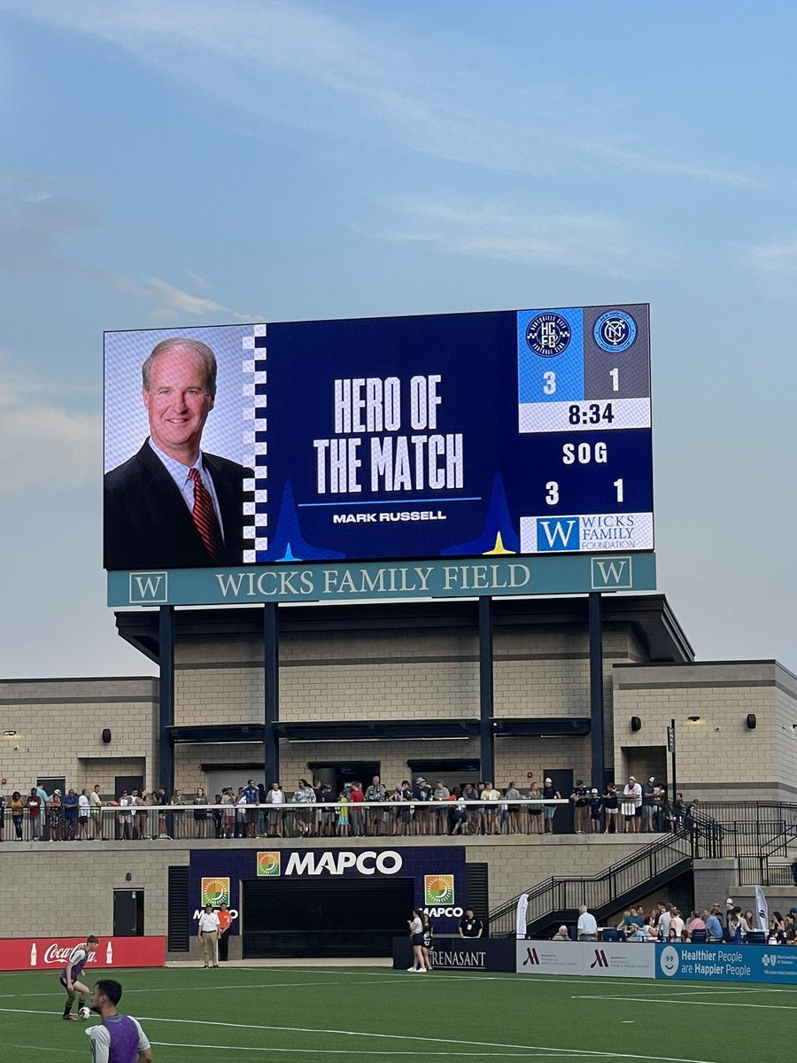 HSC Executive Director, Mark Russell, was regconized at tonight’s @HuntCityFC match as the hero of the match!✨ #SportsHsv