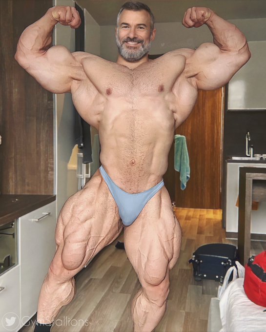 Watch Gym Stallions's leaked NSFW photo on TwXstars