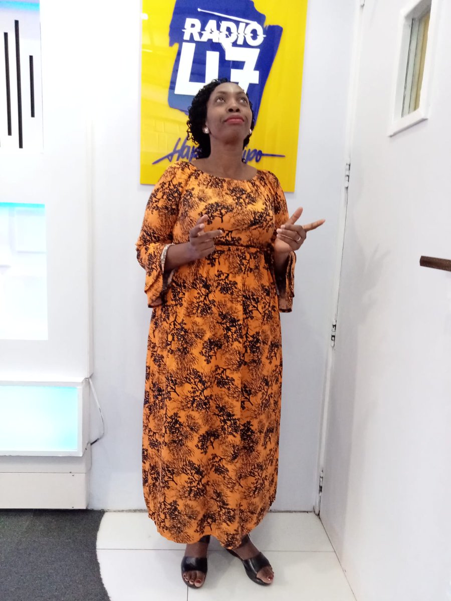 Radio47_Kenya's tweet photo. #Neno....ABOUT THIS TIME TOMORROW! 
2 Wafalme 7:1,2....'Wakati kama huu kesho', ina maana  kwamba nyakati zinaweza badilika, hali ikabadilika, uliyekuwa unalia sasa unaanza kucheka, kesho yako inakuwa tofauti sana. Amini na utangaze kuwa kesho yako itakua tofauti, hali yako inabadilika, wakati kama huu kesho!!! Tukutane Galilaya.