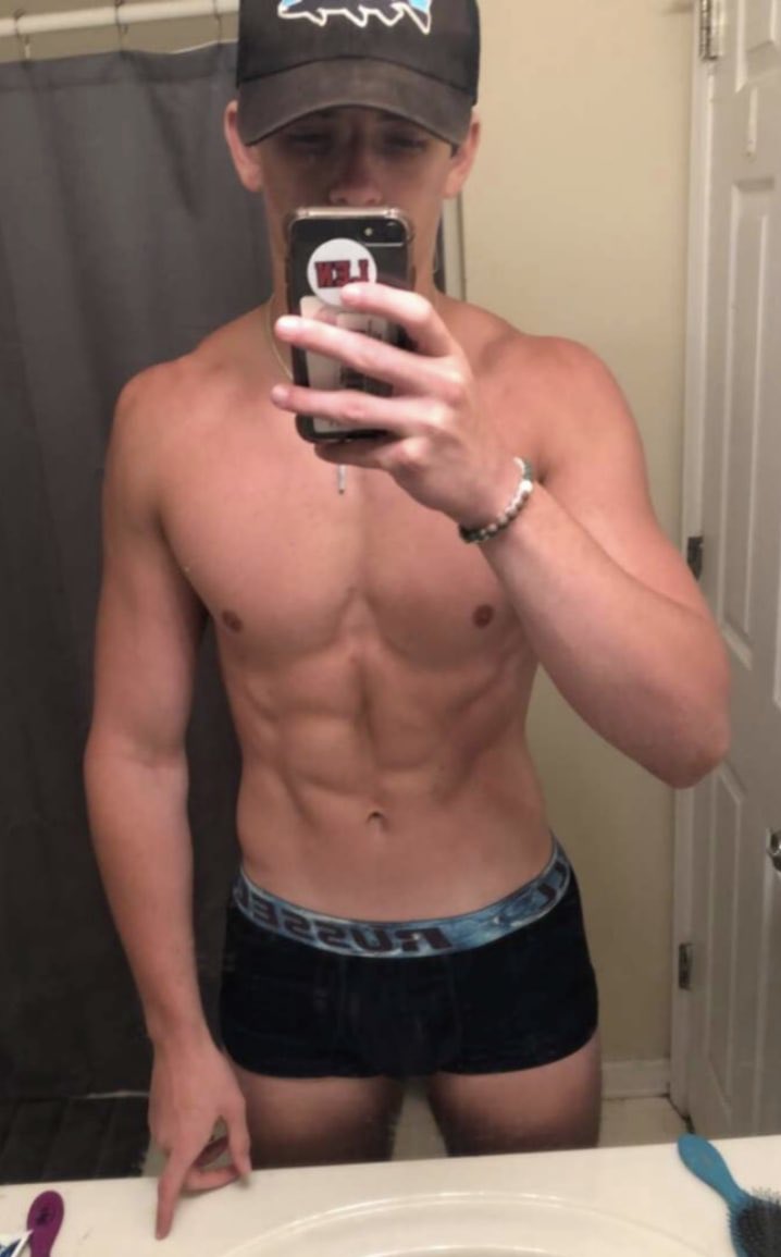 BoyzHottt's tweet photo. dm for more info 
#gay https://t.co/2zoabLqOWb