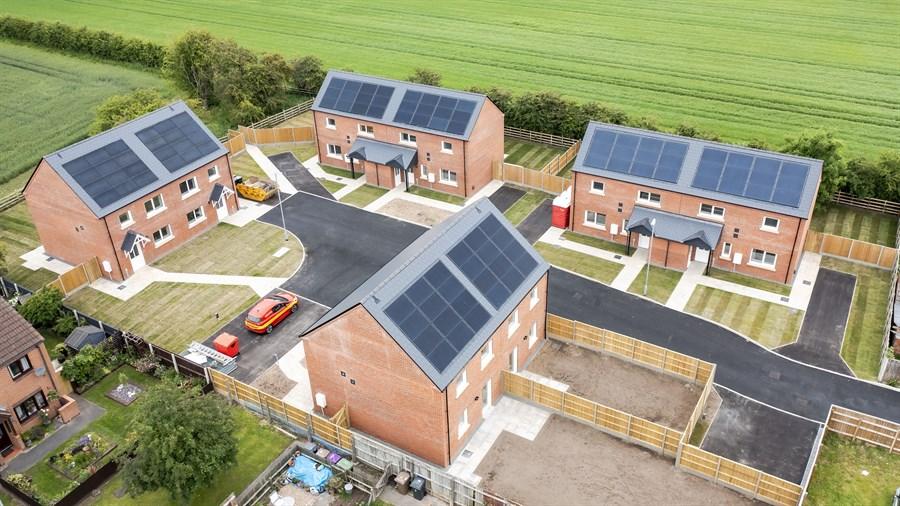 Passivhaus Trust (@passivhaustrust) on Twitter photo 👷♀️#CouncilsCan!
To meet their #ClimateEmergency targets, local councils are setting building standards that go well beyond current UK building regulations & draw on #Passivhaus.
Round-up of exemplar policies👇
ow.ly/RWZU50Ot94E
<a href="/Good_Homes/">Good Homes Alliance</a> <a href="/ClimateEmergUK/">Climate Emergency UK</a> @the_iPHA 👷♀️#CouncilsCan!
To meet their #ClimateEmergency targets, local councils are setting building standards that go well beyond current UK building regulations & draw on #Passivhaus.
Round-up of exemplar policies👇
ow.ly/RWZU50Ot94E
<a href="/Good_Homes/">Good Homes Alliance</a> <a href="/ClimateEmergUK/">Climate Emergency UK</a> @the_iPHA