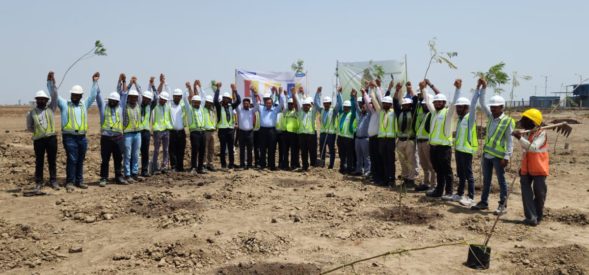 DholeraOfficial's tweet photo. 1000+ trees for a greener tomorrow!
On the occasion of World Environment Day, Mr. @2dbrahmbhatt, GM, Commercial, Corporate & HR, along with other #DICDL employees planted 1000+ trees at the #ABCDbuilding and activation area of #DholeraSIR with the drive for a thriving and greener tomorrow.
@narendramodi | @PMOIndia | @hareets | @moefcc | @byadavbjp | @AshwiniKChoubey | @CMOGuj | @GujForestDept | @gujarat_ecology | @GPCB_HO | @Mulubhai_Bera | @nicdc01 | @SumitaDawra | @AChaudhary01 | @DPIITGoI | @DoC_GoI | @AmritMahotsav | @g20org
#GreenInitiative #NatureConservation #WorldEnvironmentDay2023 #environment #nature #environmentday #gogreen #DholeraSIR #DICDL #NICDC #sustainability #GreenDholera #environmentalsustainability #environmentalawareness #industrialsmartcity #moefcc #amritmahotsav #g20india