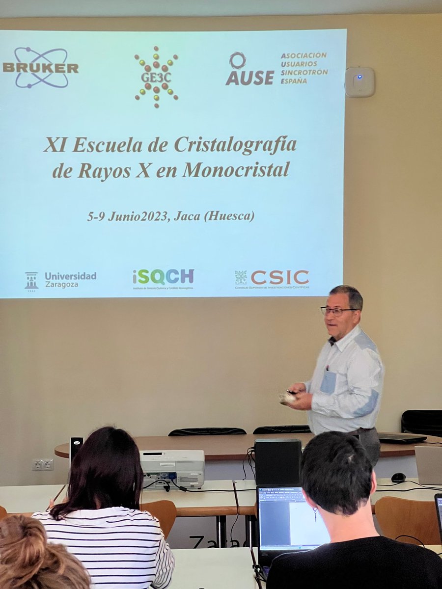 Here we go!! Kick-off of the Spanish school of single crystal crystallography #SpainSCXRD23 #Jaca <a href="/OlexSys/">OlexSys</a> <a href="/RSEQUIMICA/">RSEQ</a> <a href="/RSEF_ESP/">RSEF</a> <a href="/GE3C_RSEQF/">GE3C RSEQ-RSEF</a>