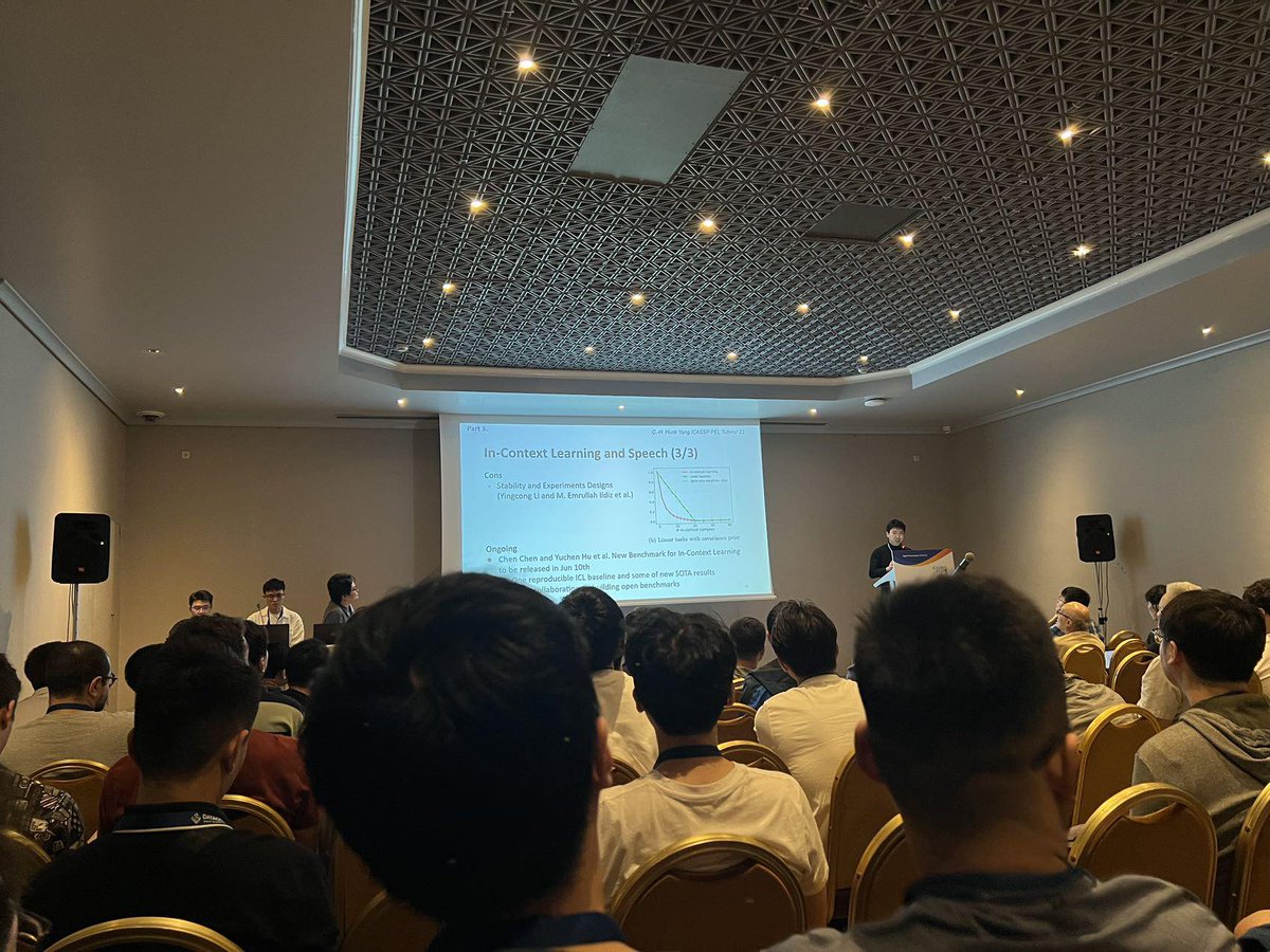 Happy to share that our 'Parameter-Efficient Learning' tutorial serves as the most popular session in day 1 @ieeeICASSP with over 120 in-person attendees interested in advances in adapters, reprograms, and prompts! @pinyuchenTW @HungyiLee2 @ntu_spml #AmazonScience @AmazonScience