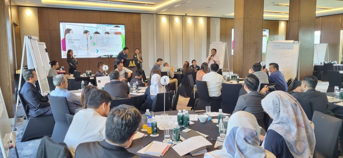 shahrulmiza9101's tweet image. Recently, we have organized a functional workshop on #Sustainability for Mid-Tier Companies. We explored a structured approach to measure sustainability initiatives as well as relevant metrics towards strengthening our value propositions &amp;amp; global competitiveness. #MTCDP #MATRADE