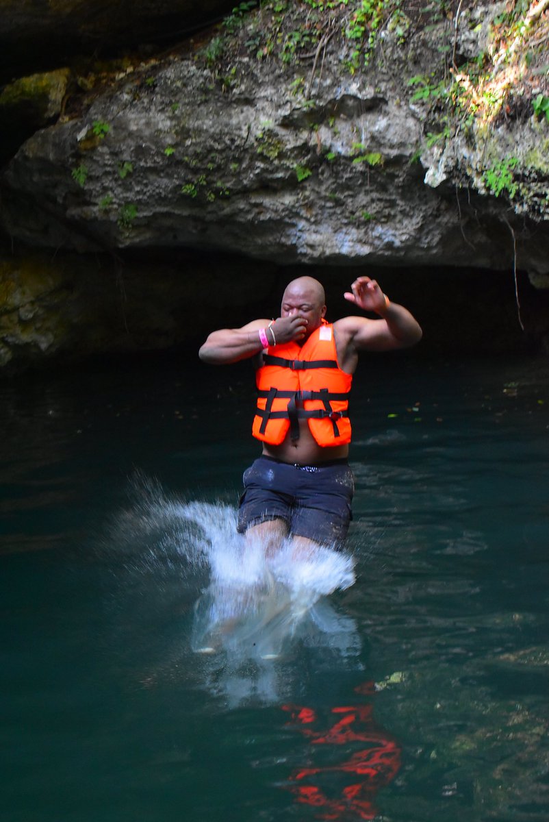rickymoss2002's tweet photo. My ride or die right here!!! In this moment she was trying to kill me!!! Knowing I can’t swim she wanted me to jump off in this cenote. We was pose to jump together but she jumped first and I came after!!! https://t.co/rYR01wzlbI