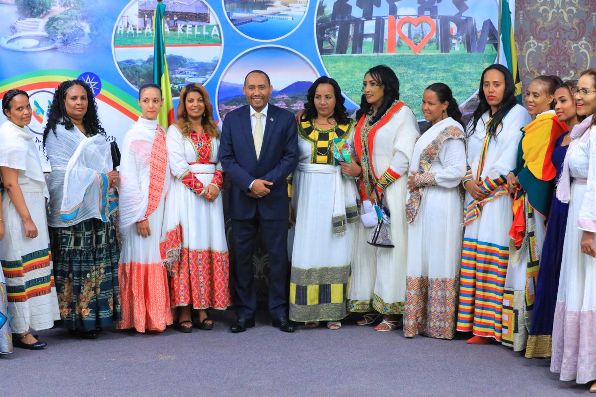 MuktarKAbdu1's tweet photo. Pleasure joining #Ethiopian community members who gathered in Johansburg,SA,for a fundraising program aimed at strengthening developmental efforts such as 'Gebeta Letiwlid'.Heatfelt thanks &amp; appreciation to all who participated &amp; contributed.
@MuktarKAbdu1 https://t.co/bEhDaPAX3F
