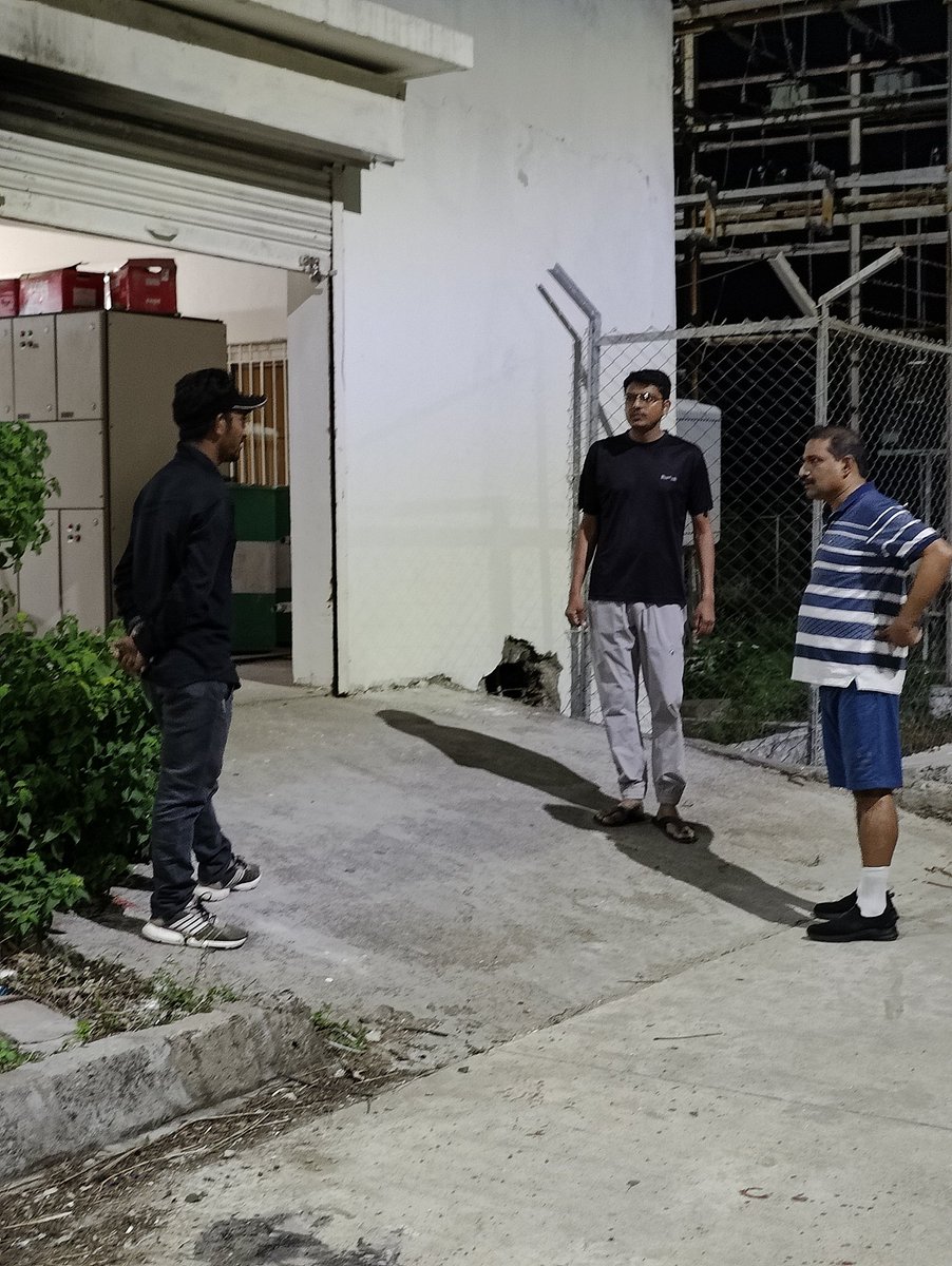 kg_suresh's tweet image. @mcu_bhopal नए परिसर में सुरक्षा, बिजली और अन्य व्यवस्थाओं का अर्धरात्रि औचक निरीक्षण l हमारे सुरक्षित परिसर में आपका स्वागत है 🙏
Midnight surprise check of security, power supply &amp;amp; other facilities @ MCU New Campus.
Welcome to our safe &amp;amp; secure campus.
#MCUAdmissions