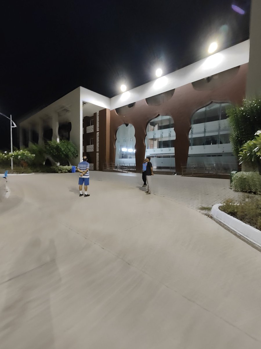 kg_suresh's tweet image. @mcu_bhopal नए परिसर में सुरक्षा, बिजली और अन्य व्यवस्थाओं का अर्धरात्रि औचक निरीक्षण l हमारे सुरक्षित परिसर में आपका स्वागत है 🙏
Midnight surprise check of security, power supply &amp;amp; other facilities @ MCU New Campus.
Welcome to our safe &amp;amp; secure campus.
#MCUAdmissions