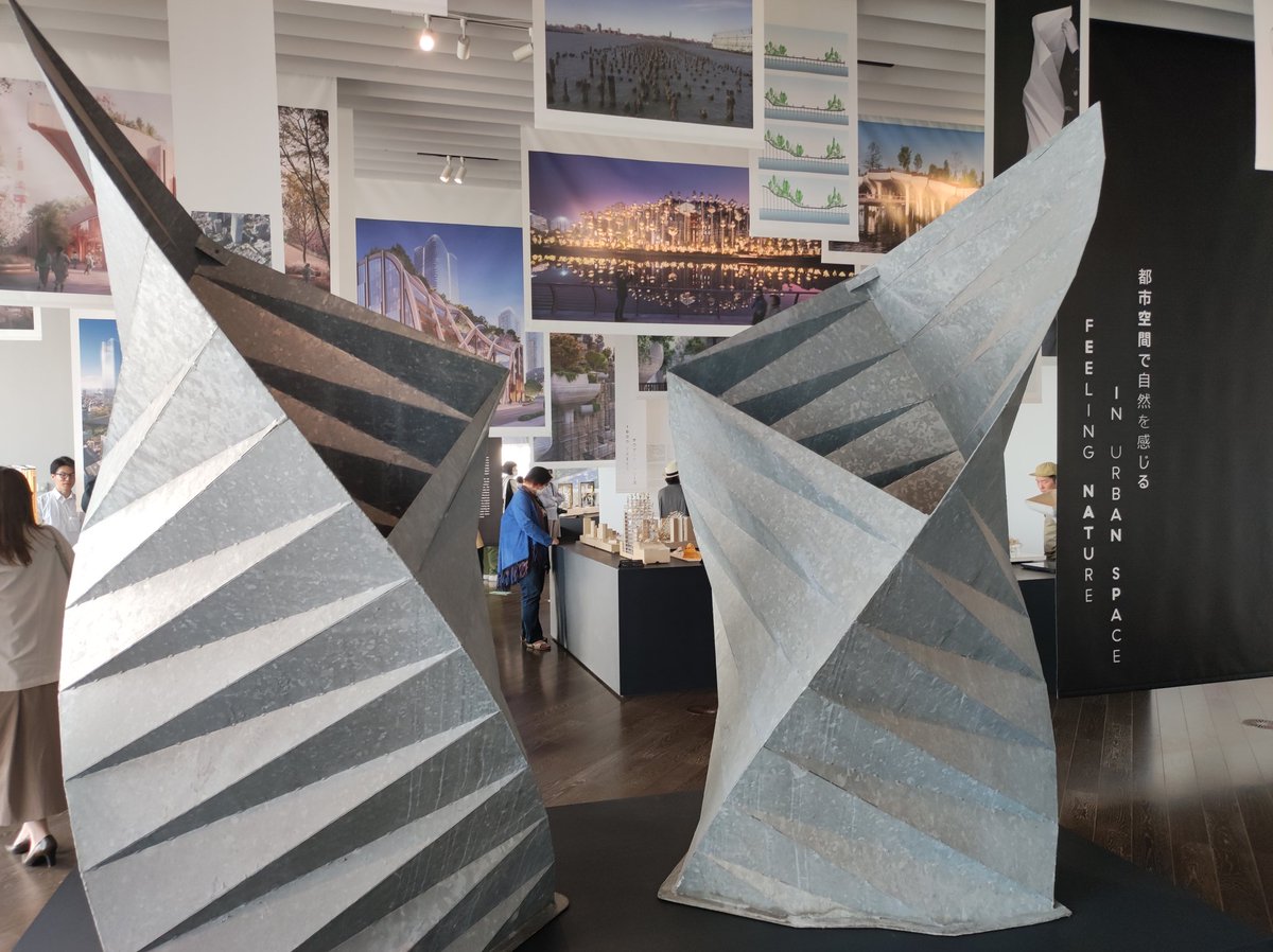 suna_web3's tweet image. ヘザウィック・スタジオ展に行ってきました。
共感する建築がテーマで、その試作品が展示されており、機能美と遊び心、その作品の文脈が見事に表現された中々見応えがあるものでした。…