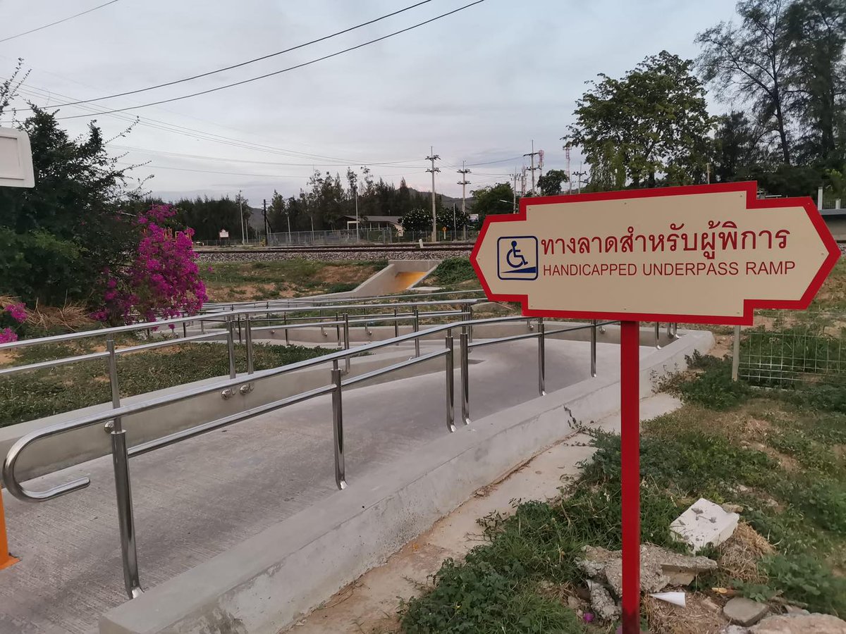 PHOTO ESSAY: Take a closer look at the new Suan Son Pradiphat train station
huahintoday.com/local-news/pho…

#huahin #trains #railtourism #travel #Thailand