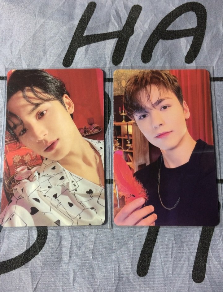 KPOPloverss17's tweet photo. WTS LFB PH SEVENTEEN 
MINGYU VERNON SG 2023PC 

MINGYU SET ✅
VERNON SET ✅

▪️250 ea set +sf
▪️onhand | ready to ship
▪️mop: gcash
▪️mod: jnt
▪️dop: payo 

DM | mine MINGYU to claim 💌
DM FOR CONDITION 
Plss help rt 🙏🥰💖 https://t.co/Rajm74Wrdy