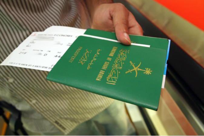 theep_999's tweet photo. أيهما أفضل دخول البلد اللي أنت مسافر له نهاراً أو ليلاً ؟

وماهو أفضل توقيت لك في تسجيل دخول الفندق ؟ https://t.co/nJmDjZvnsb