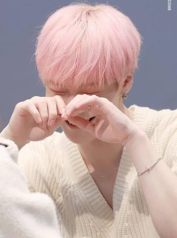BINNIE •°MOON 🌙🕊 tweet media