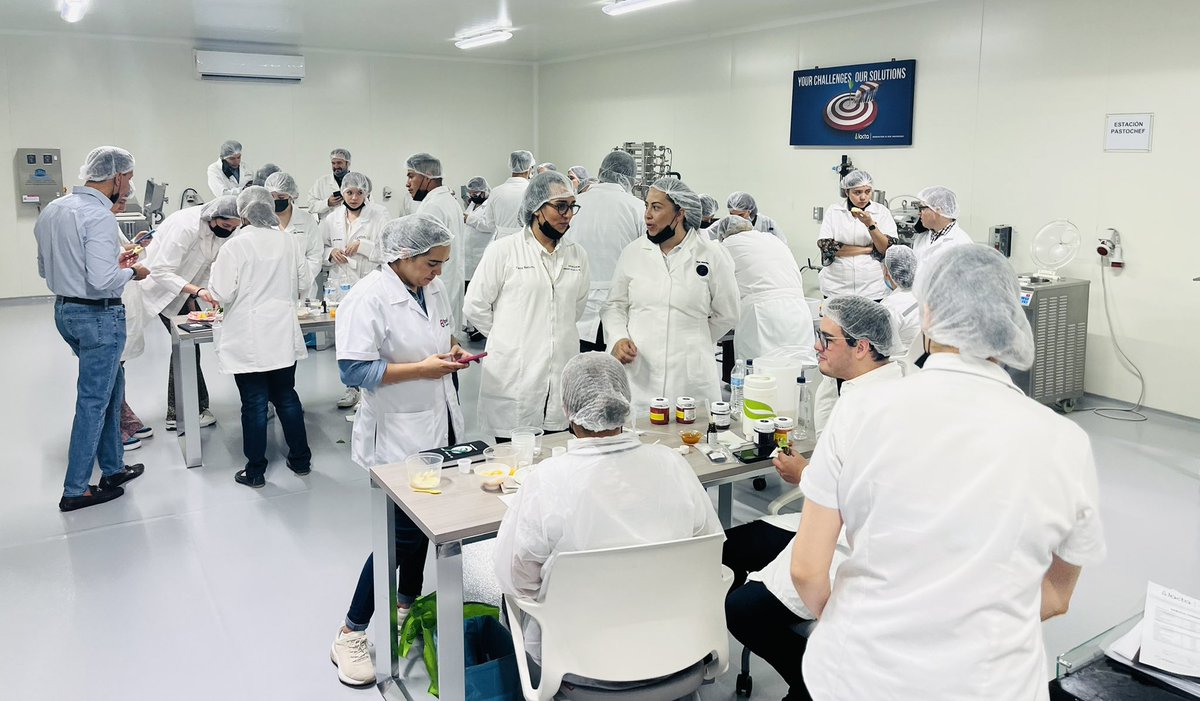 FoodInnoStudio's tweet photo. Plant-Based prototyping workshop #innovation #plantbased #foodindustry #future #ingredients https://t.co/Hyhx25EheD