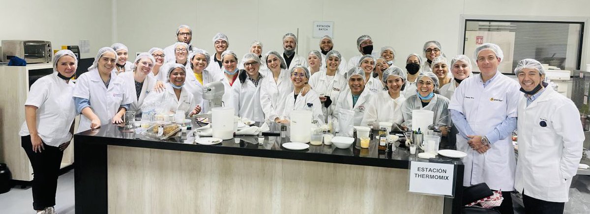 FoodInnoStudio's tweet photo. Plant-Based prototyping workshop #innovation #plantbased #foodindustry #future #ingredients https://t.co/Hyhx25EheD