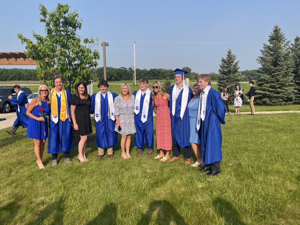 Ledger Senior Baseball players and their biggest fans!! Congrats to the graduates and the great Moms that cheered them on in every game!