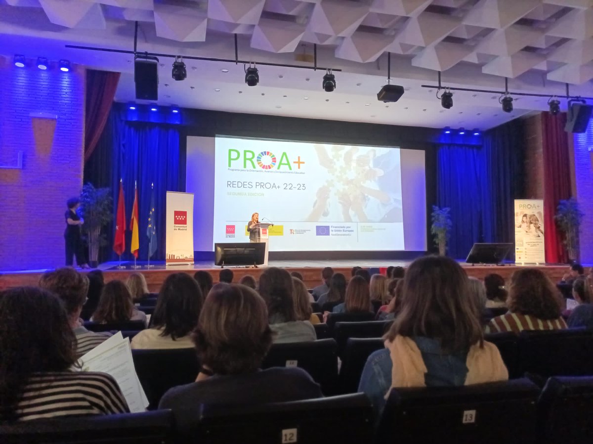 Finalizamos el curso formativo creando redes para compartir nuestras experiencias dentro del programa PROA+