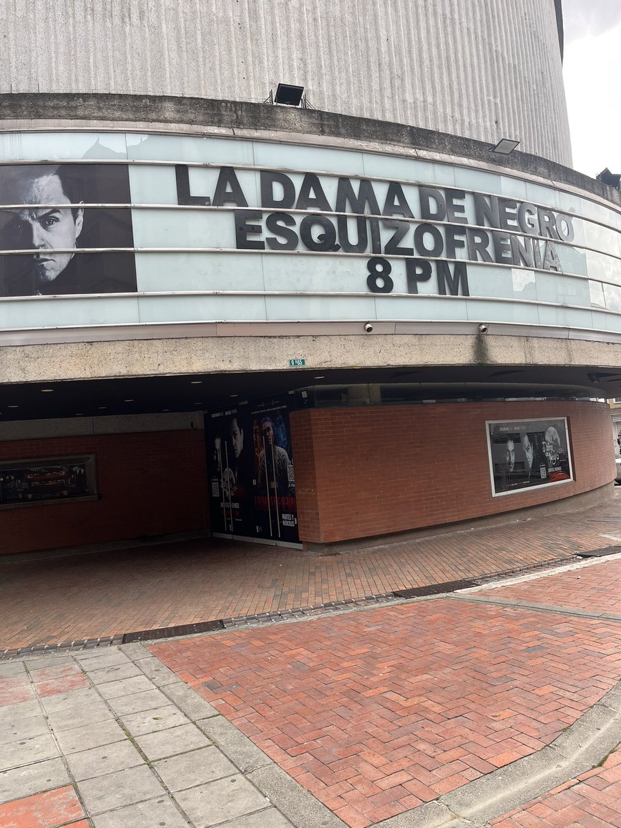 perrinrafael's tweet photo. Un sueño hecho realidad. Otra vez dos de mis obras en mi amada Bogotá @teatrolibrebog mil gracias @RobinsonDiazU @Adractriz @Cesar_perrin @gabspalacios https://t.co/bw1MxOsnCF