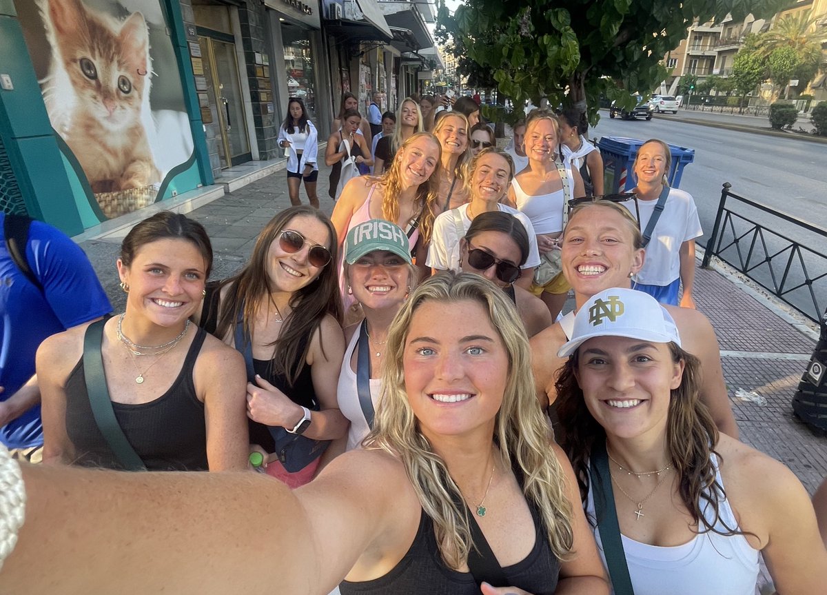 Day 3 ✅

Our tourguide Dio suggested a hike up to the highest point in Athens to watch the sunset…it did not disappoint! 

#GoIrish