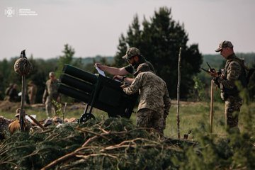 Bratstvo jedinstvo: Ukri tuku Ruse hrvatskim VBR-ovima punjenim sprskim raketama Fx1m9Y5WAAAHbxN?format=jpg&name=360x360
