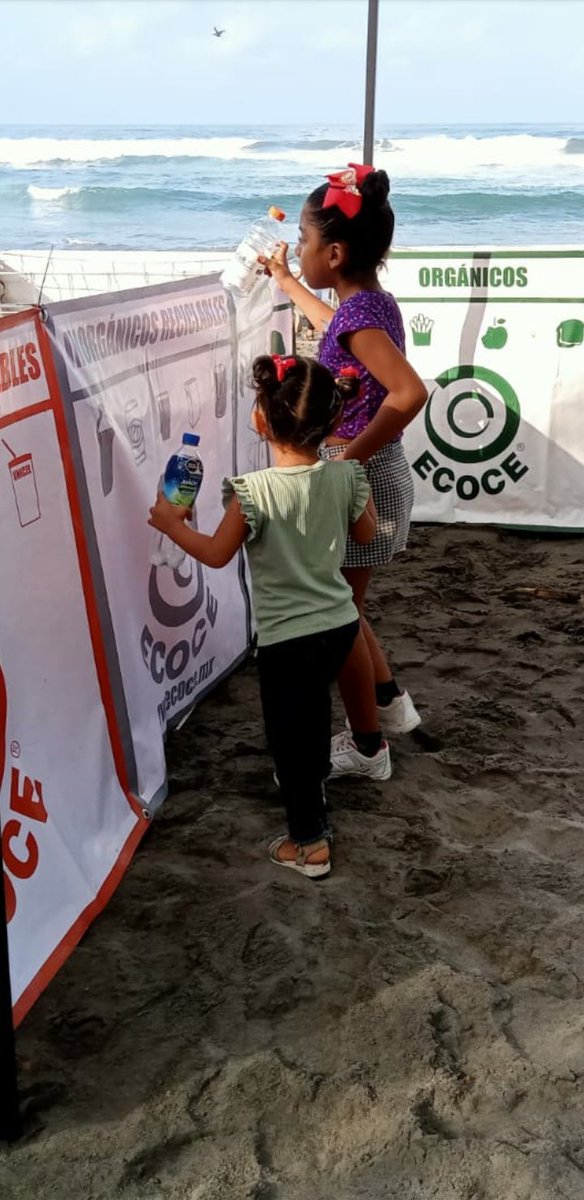ecoceac's tweet photo. En el marco del Día Mundial del #MedioAmbiente, este domingo realizamos un #ECORESCATE en Lázaro Cárdenas (#Michoacán). Con una gran participación de personas voluntarias y de la mano de nuestro asociado @gepp, canalizamos de manera correcta los siguientes #residuos recuperados: https://t.co/zhOzpp1uSl