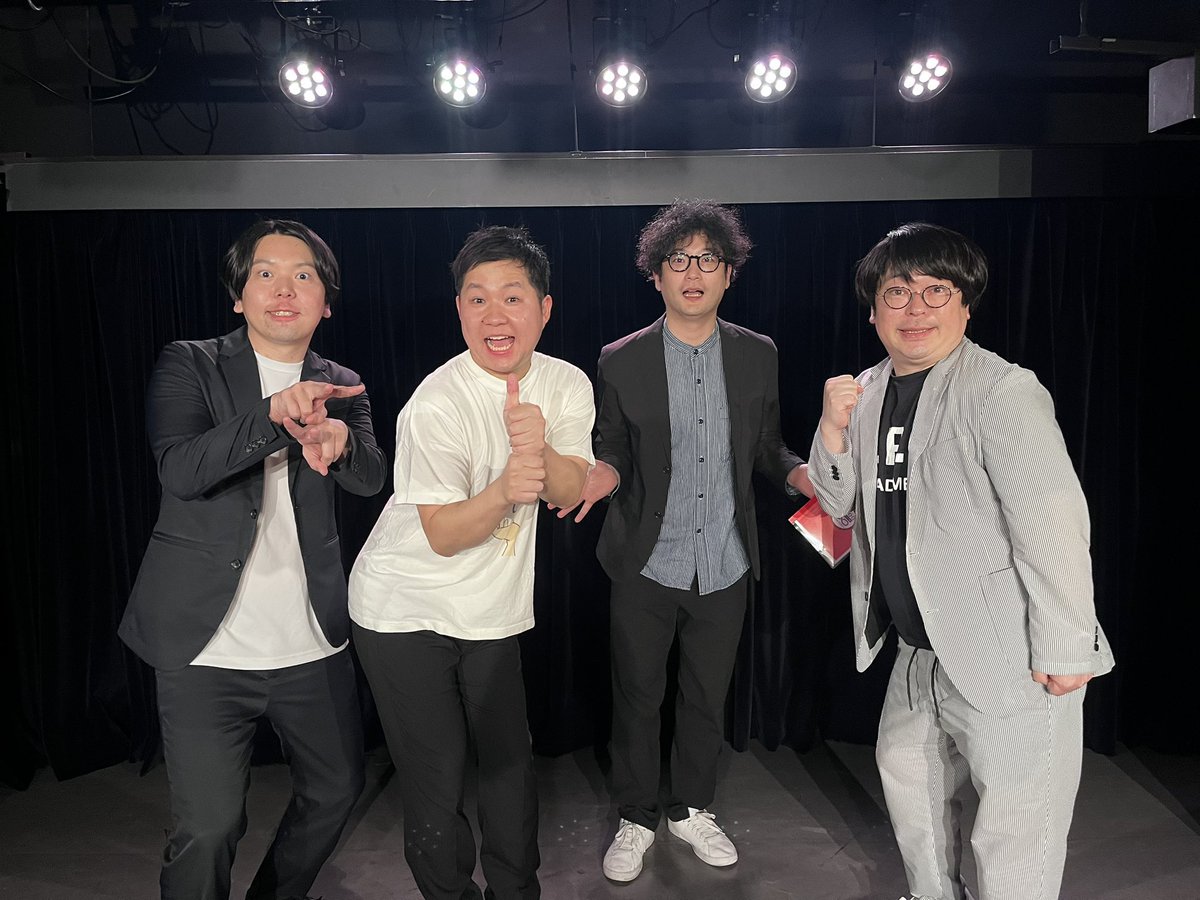 昨日は「天津向のトライアウト」ありがとうございました！終わりで向さんに餃子連れてってもらいました！この半年間で週七で餃子食べてるという餃子愛の果て。

餃子最高！小籠包最高！中華万歳！ https://t.co/0GEHVsqFNA