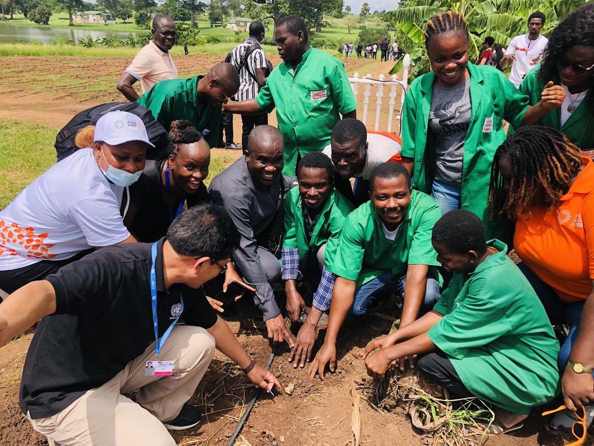#DYK that #WorldEnvironmentDay2023 is co-hosted by Côte d'Ivoire which currently holds UNCCD COP presidency?

Good land stewardship and its enablers: secure land tenure, gender equality and youth empowerment are at the forefront of the country's environmental efforts #UNited4Land