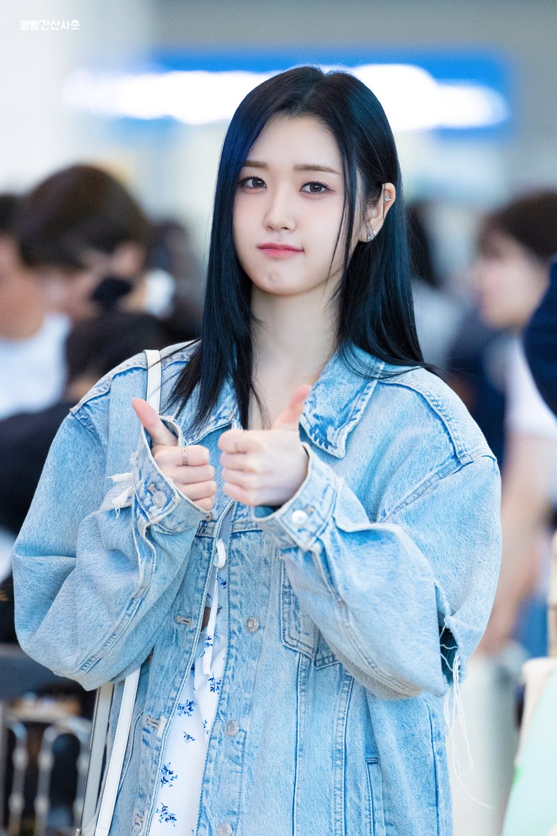 230604 트라이비 (TRI.BE) 미레 (Mire) - 인천공항 출국
  
sansachoon.tistory.com/185

#트라이비 #TRI_BE 
#미레 #MiRe #ミレ
#인공 #출국

<a href="/tribedaloca/">트라이비 (TRI.BE)</a>