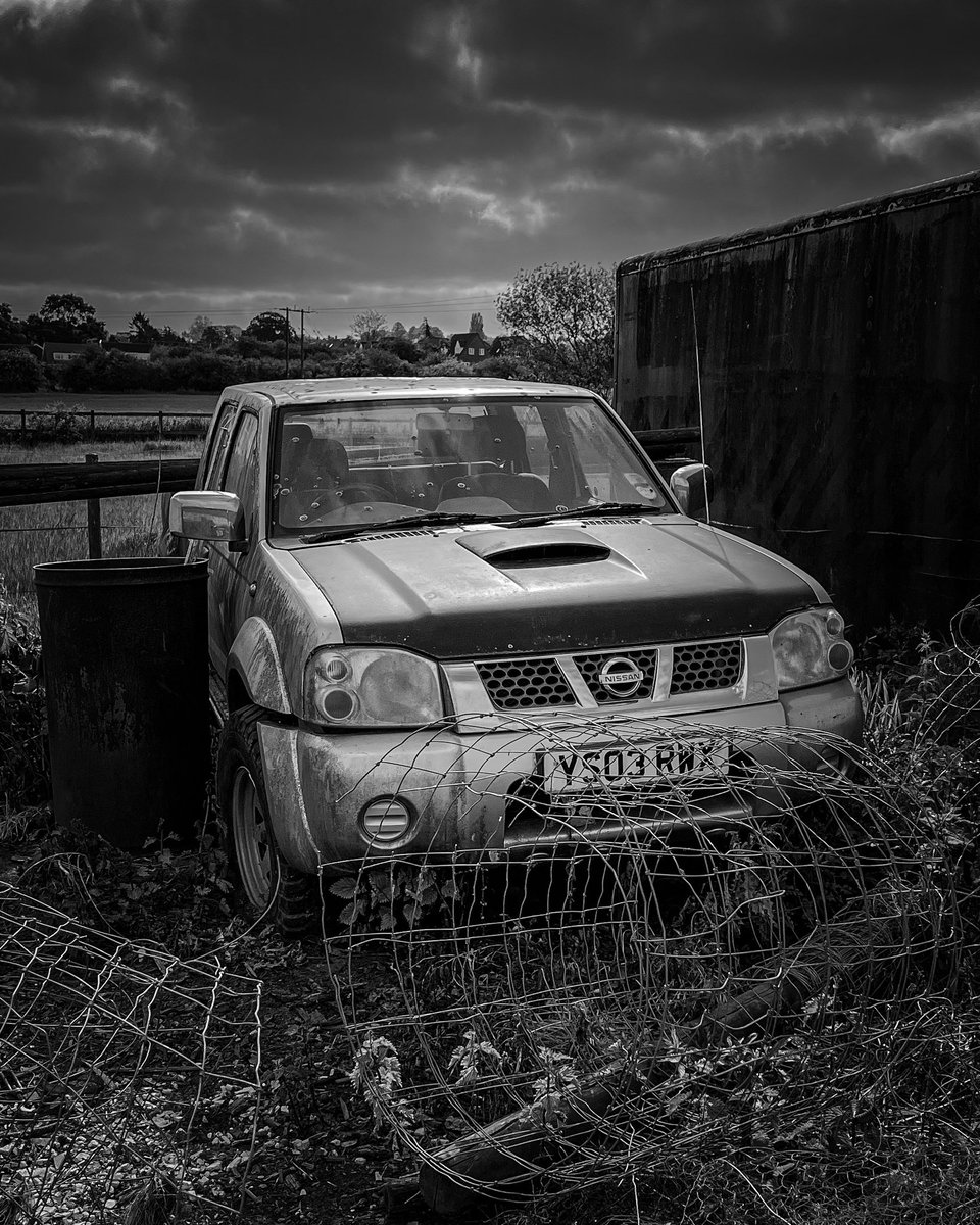 BlackRavenPhoto's tweet photo. #Sky #Transportation #Cloud #Monochrome #Car #LandVehicle #MotorVehicle #Vehicle #momo2023 #momo #lightroom_mobile #abandonedvehicles #moody #abandoned #abandoned_addiction #canon #canon_photos #cpphotos #opticalwander https://t.co/M7geYnbIgM