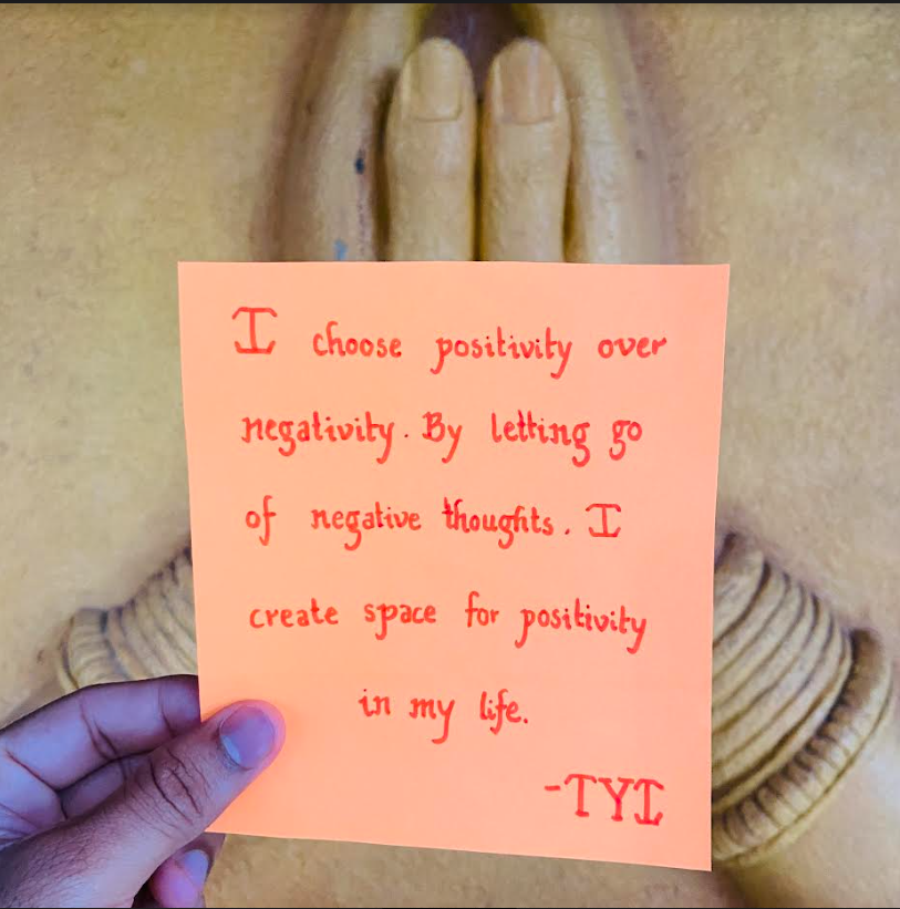 tyi_official's tweet photo. Choose to let go of negative thoughts and focus on positivity always.
#positivity #positivitywins #positivityiskey #positivemindset #positivethinking #positiveenergy #positiveattitude #affirmations #affirmationoftheday #FridayFeeling #tyi #theyogainstitute #DrHansaji https://t.co/FZRw6sxFGW