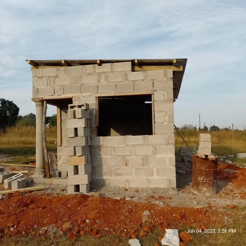 ScalisaFund's tweet photo. Progress on our Second house at Mfabantfu for the Motsa Family. We thank you for your kind donations and prayers to the Family. We are almost there... https://t.co/Ets1xBViXA