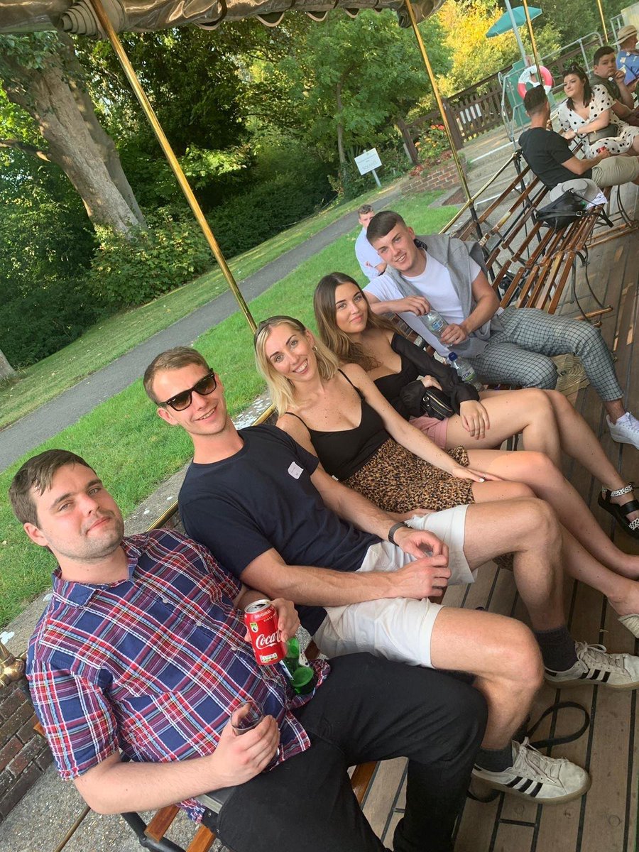 devadam88's tweet image. Pretty remarkable how 2.5 months of almost daily running sessions can lead to decent weight loss.

How?

✅ Running, running and running.
❌ Cut out high sugar foods, drinks and takeaways.

#100DaysOfRunning