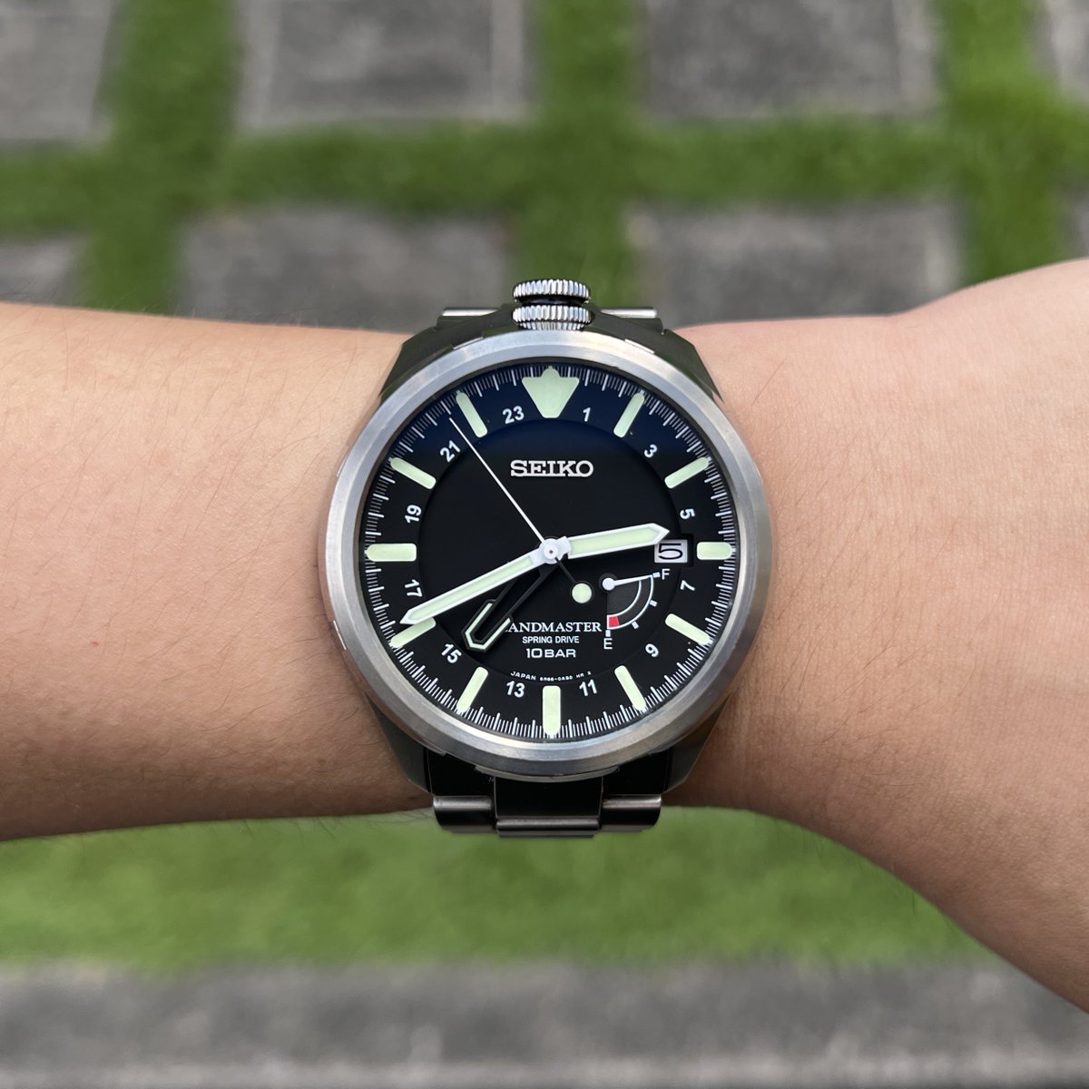 Zeroblade's tweet photo. Been wearing way too many small watches lately so this dinner plate is going back on the wrist for a while.
#seiko #セイコー #SBDB015 https://t.co/2bZY6leu3v