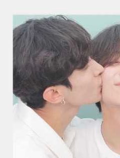 sourkyeom's tweet photo. i know from experience but also just look at him https://t.co/DSeINKGztp
