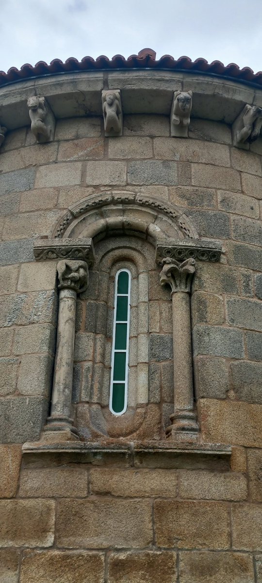 OscarNegredo's tweet photo. Volviendo a casa después de un gran Fin de Semana Románico #FdSR de @amigosromanico en Orense y la Ribeira Sacra https://t.co/GEXvwsGOZ3