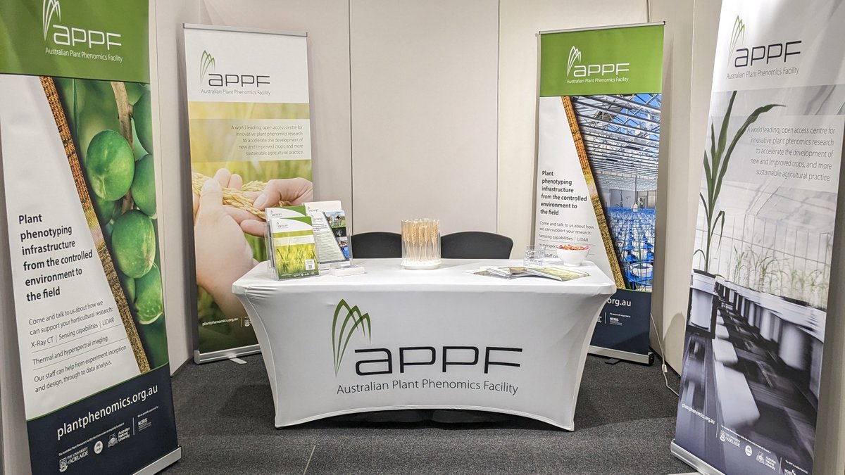 We're here!  Come say hello to the <a href="/AustPlantPhenom/">Australian Plant Phenomics Network</a>  &amp; @CEAT_Hub team at Booth 262 - #HortConn23 <a href="/HortCon_/">Hort Connections</a>. 👋🌱

<a href="/MiaHaoyu_Lou/">MiaLouHy</a> @_kerrylee  <a href="/RichardPoire/">Richard Poiré</a> <a href="/frederike_stock/">Frederike Stock</a> hortconnections.com.au