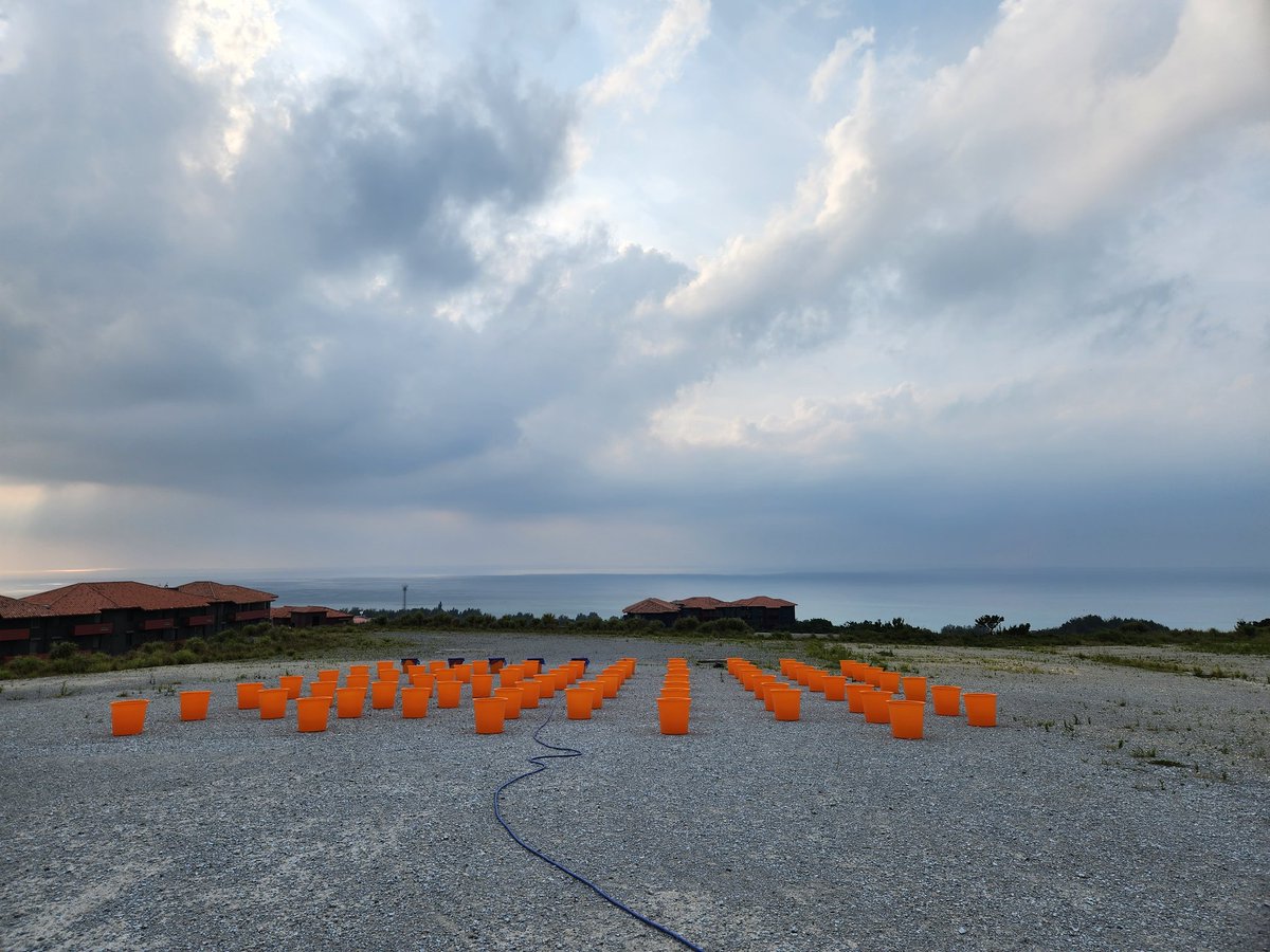 SamRPJRoss's tweet image. Somehow I&apos;ve convinced myself I&apos;m ready for another #mesocosm experiment. I&apos;ll post intermittent updates on our floating plant 🌱response diversity experiment, funded by @BritishEcolSoc @jsps_sns. Watch this space!