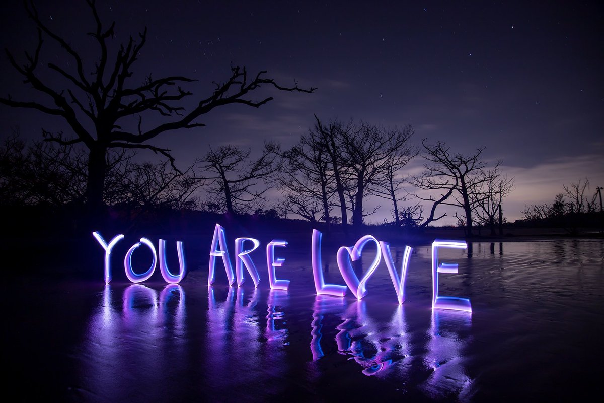 LightPainterJDP's tweet image. Don’t Forget It.

Light painting created in real time captured to the camera in one single photographic frame.

#lightpainting #lightpaintingphotography #lightwriting #youarelove