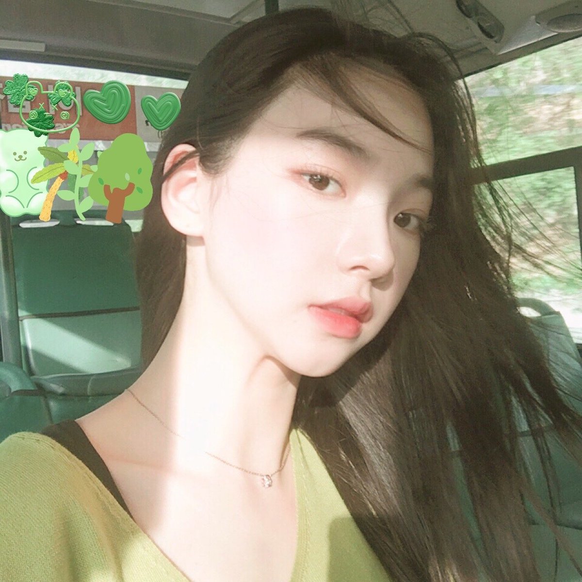 real ulzzang who got recruited through instagram dm! my queen